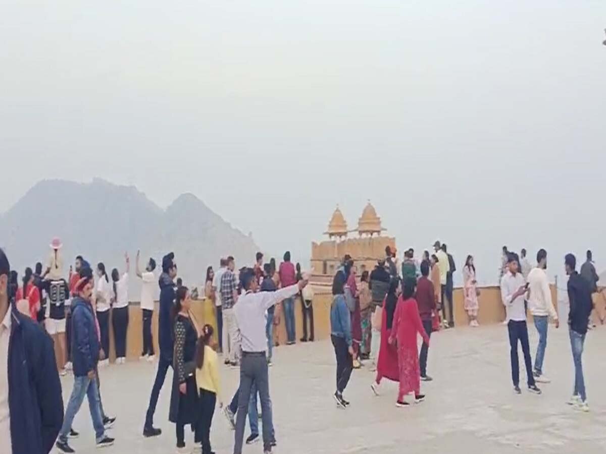 जयपुर के पर्यटन स्थल पर्यटकों से गुलजार.