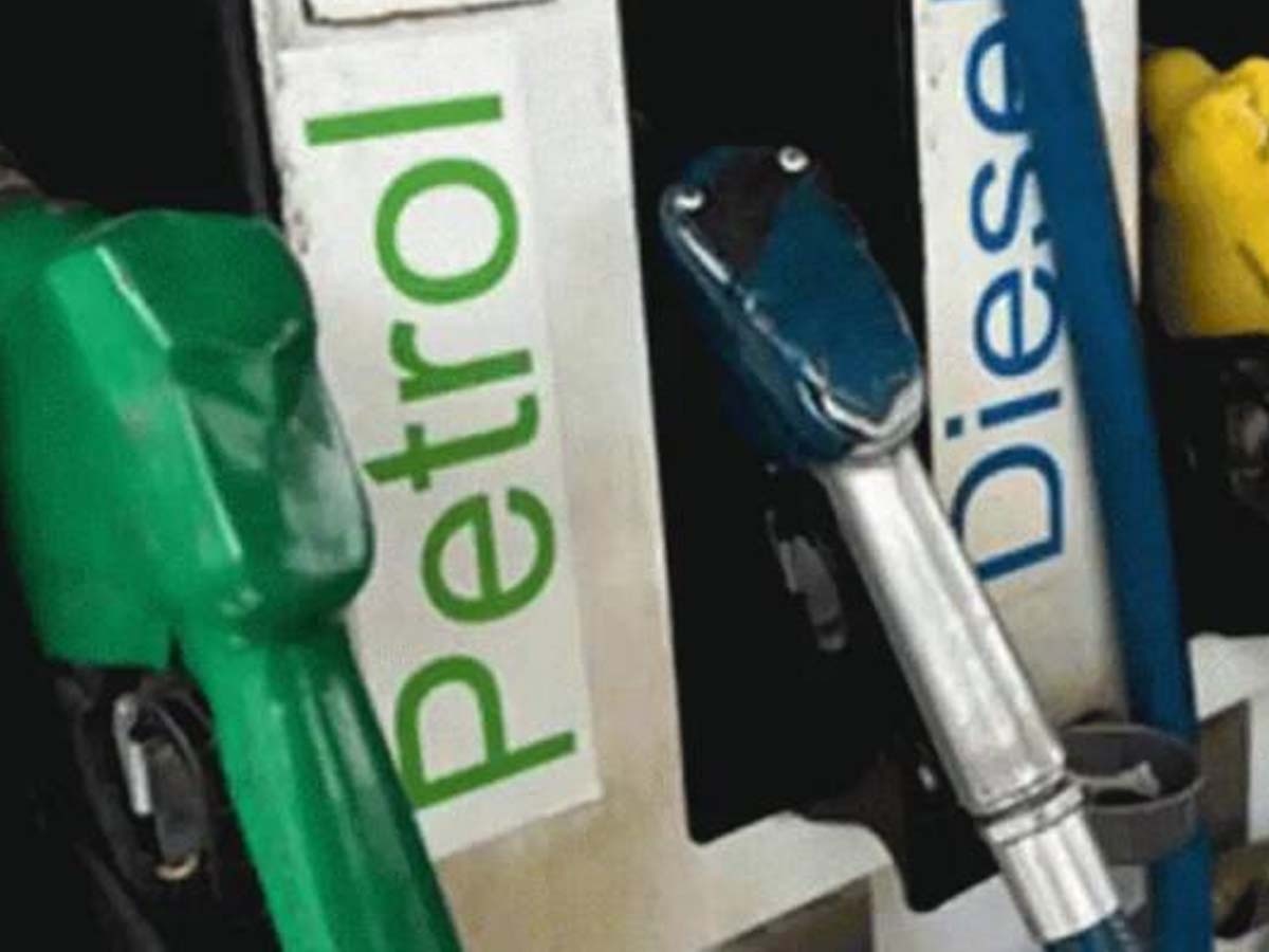 Petrol-Diesel Price: नए साल में तेल के दामों में हो सकती है भारी गिरावट; जानें अंतरराष्ट्रीय बाजार की कीमत