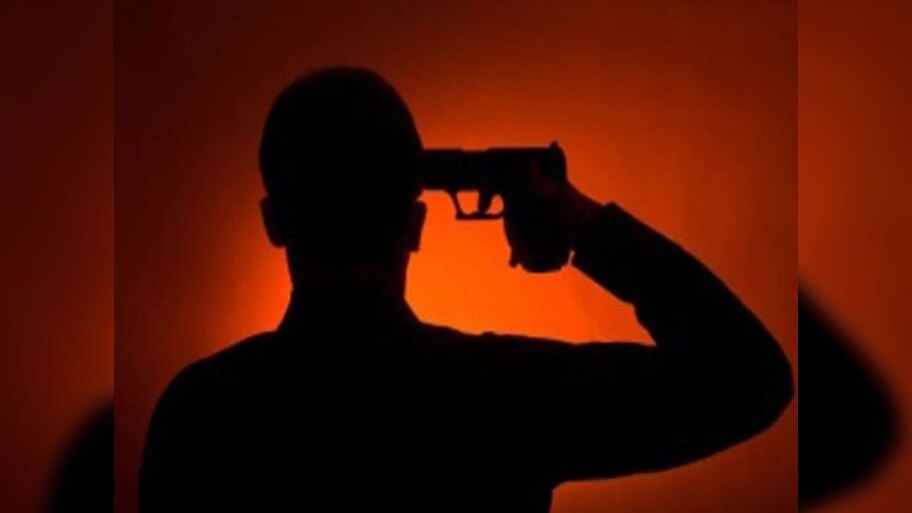 झारखंड में 24 घंटे के अंदर CRPF के दो जवानों ने खुद को मारी गोली; बढ़िया पैसा फिर भी तनाव में क्यों है सिपाही?