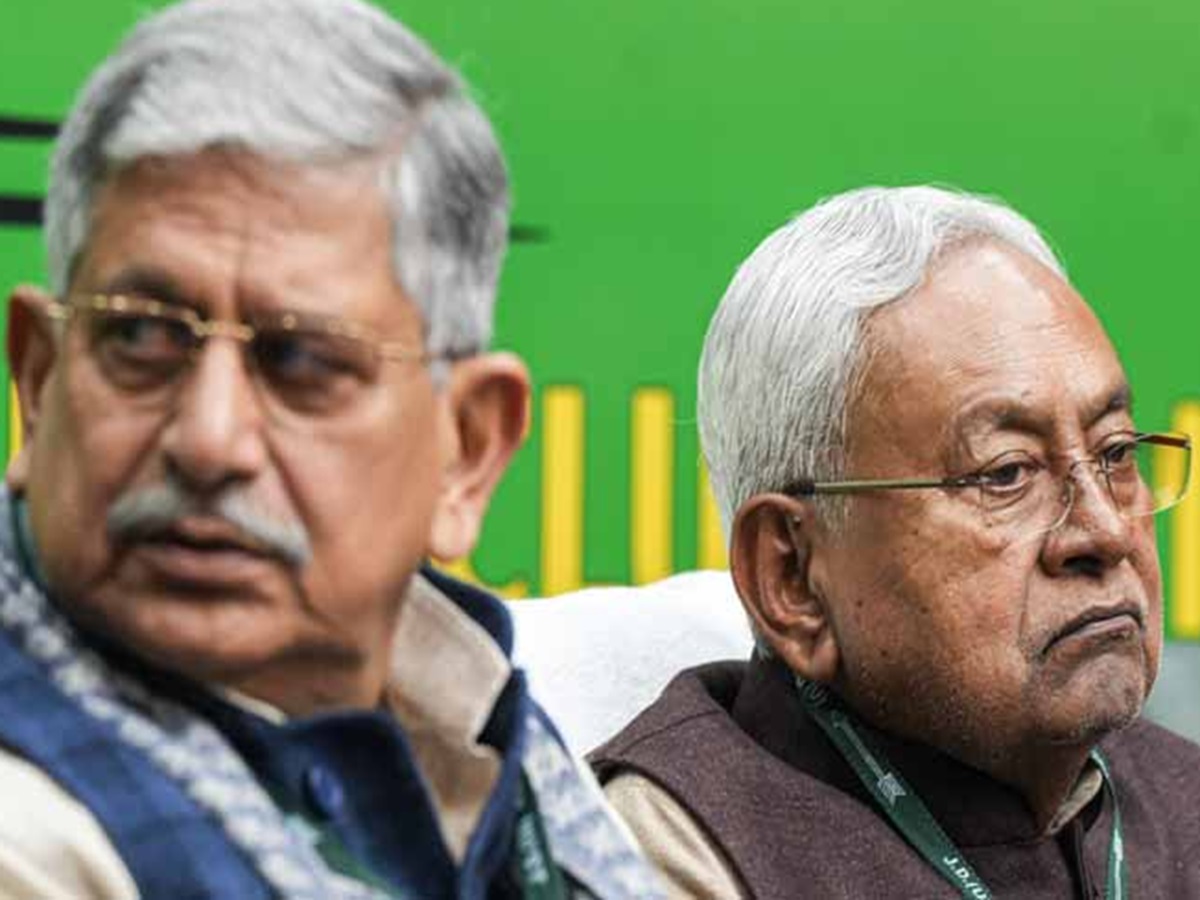 नीतीश ने क्यों की ललन सिंह की छुट्टी, क्या लालू परिवार है जिम्मेदार?