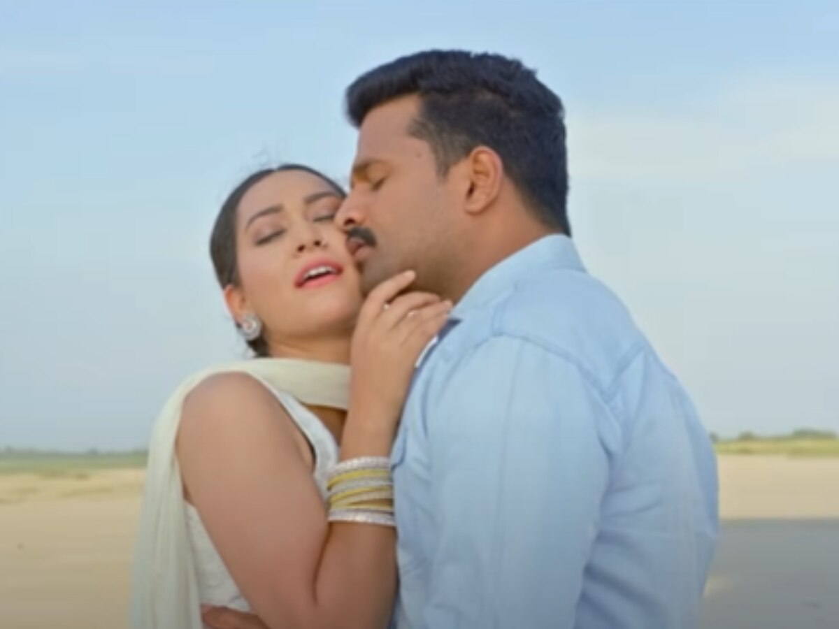 Bhojpuri Song: रितेश पांडे संग सफेद सूट में कयामत ढाती दिखीं सपना चौहान, रोमांटिक सॉन्ग 'नैना पिया संग लागल सखी रे' रिलीज