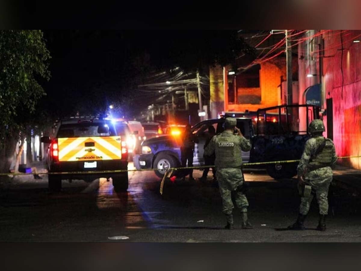 उत्तरी मेक्सिको में बंदूकधारियों के हमले में 6 लोगों की मौत, दर्जनों घायल
