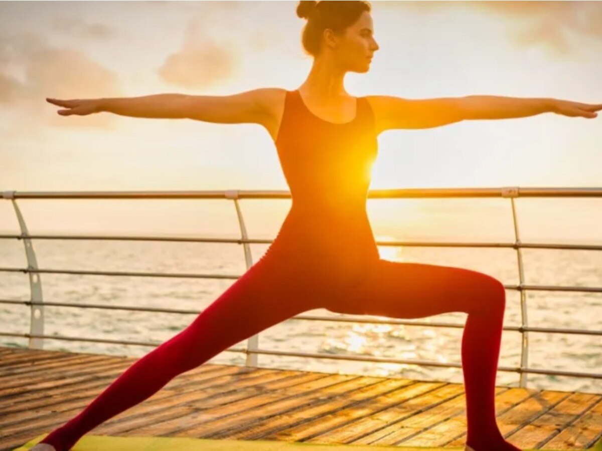 Health Tips: रोजाना करें ये 5 योगासन, चेहरे की बनी रहेगी चमक, शरीर भी रहेगा फिट 