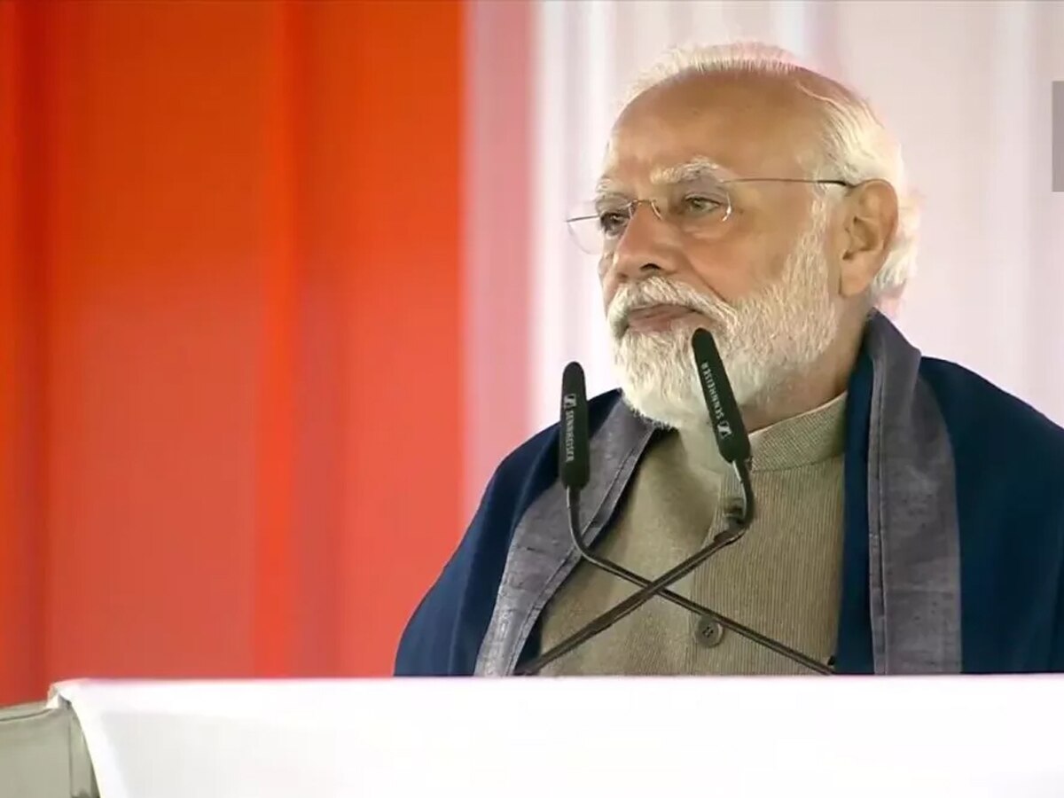PM Modi in Ayodhya: ପ୍ରଧାନମନ୍ତ୍ରୀ ହେବା ପରେ ଚତୁର୍ଥ ଥର ପାଇଁ ଅଯୋଧ୍ୟା ଗସ୍ତ କରିଥିଲେ ମୋଦୀ, ସ୍ୱଳ୍ପରେ ଜାଣନ୍ତୁ ସମ୍ବୋଧନର ୫ଟି ବଡ଼ କଥା...