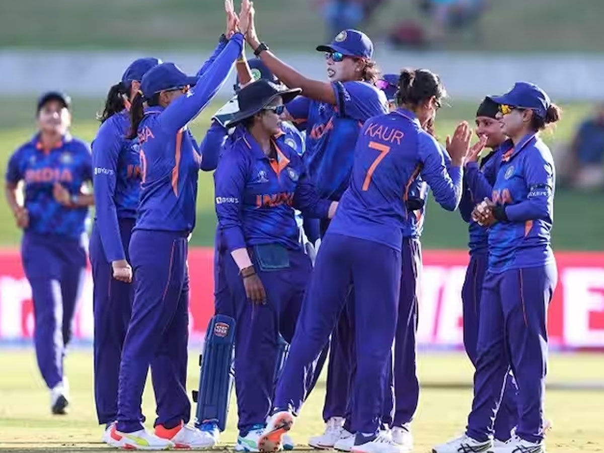 ऑस्ट्रेलिया महिला टीम ने दूसरे मैच में टीम इंडिया को दी शिकस्त; सिरीज पर किया कब्जा