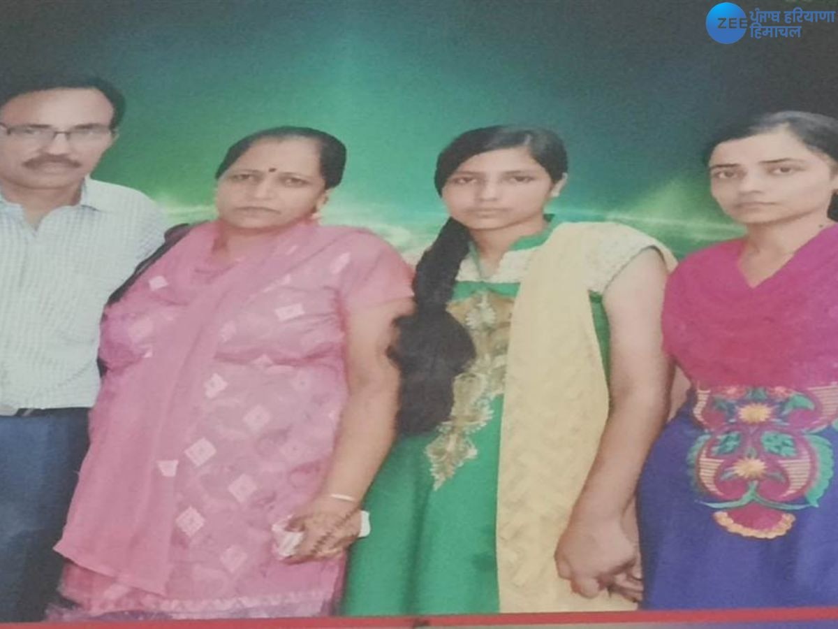 Jalandhar News: ਇੱਕੋ ਪਰਿਵਾਰ ਦੇ 5 ਜੀਆਂ ਦੀਆਂ ਫਾਹੇ ਨਾਲ ਲਟਕਦੀਆਂ ਲਾਸ਼ਾਂ ਬਰਾਮਦ, ਖ਼ੁਦਕੁਸ਼ੀ ਦਾ ਸ਼ੱਕ