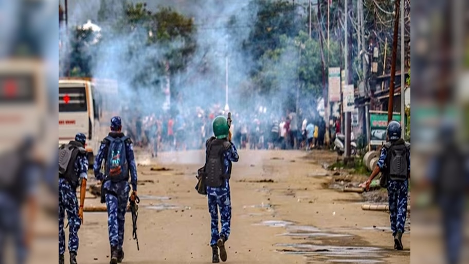 Manipur Violence: मणिपुर में फिर पेश आया हिंसा का मामला, फायरिंग में चार लोगों की मौत
