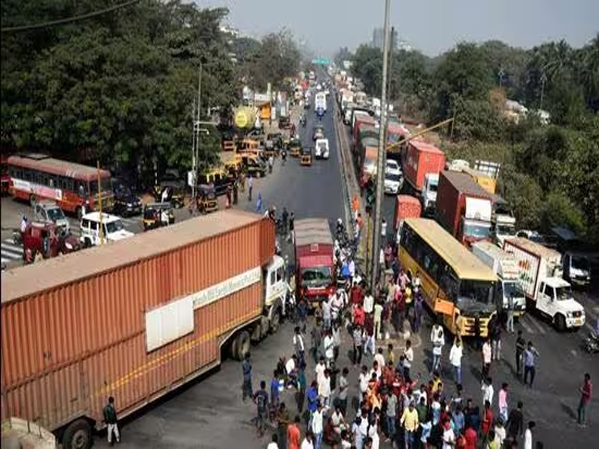 Truckers Protest Update: किसान आंदोलन जैसा रूप ले सकता है ड्राइवर्स का प्रोटेस्ट, अलग-अलग राज्यों से उठ रही हैं आवाजेंं