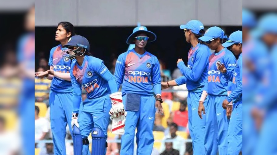 IND-W vs AUS-W: टीम इंडिया की करारी हार, ऑस्ट्रेलिया के खिलाफ गंवाई लगातार 9वीं सीरीज़
