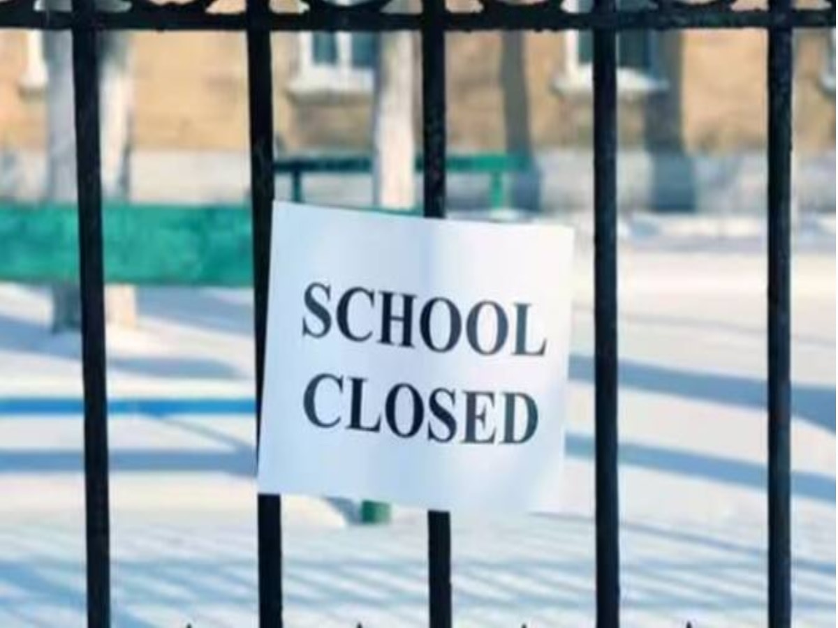 Winter Vacation 2024: शीतलहर का सितम जारी, दिल्ली के बाद नोएडा में भी स्कूल बंद, जानें कब खुलेंगे