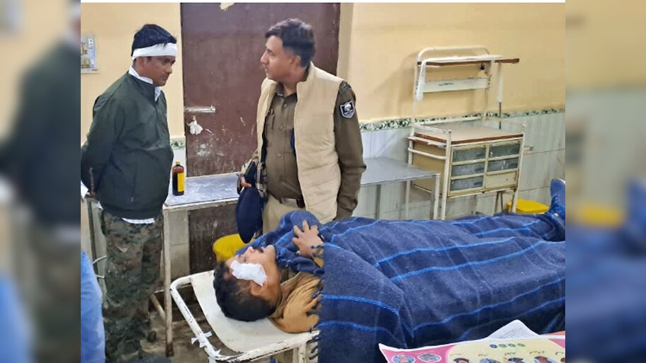 Gopalganj में विवाद सुलझाने गई पुलिस टीम पर हुआ हमला, SHO समेत 2 एसआई हुए घायल