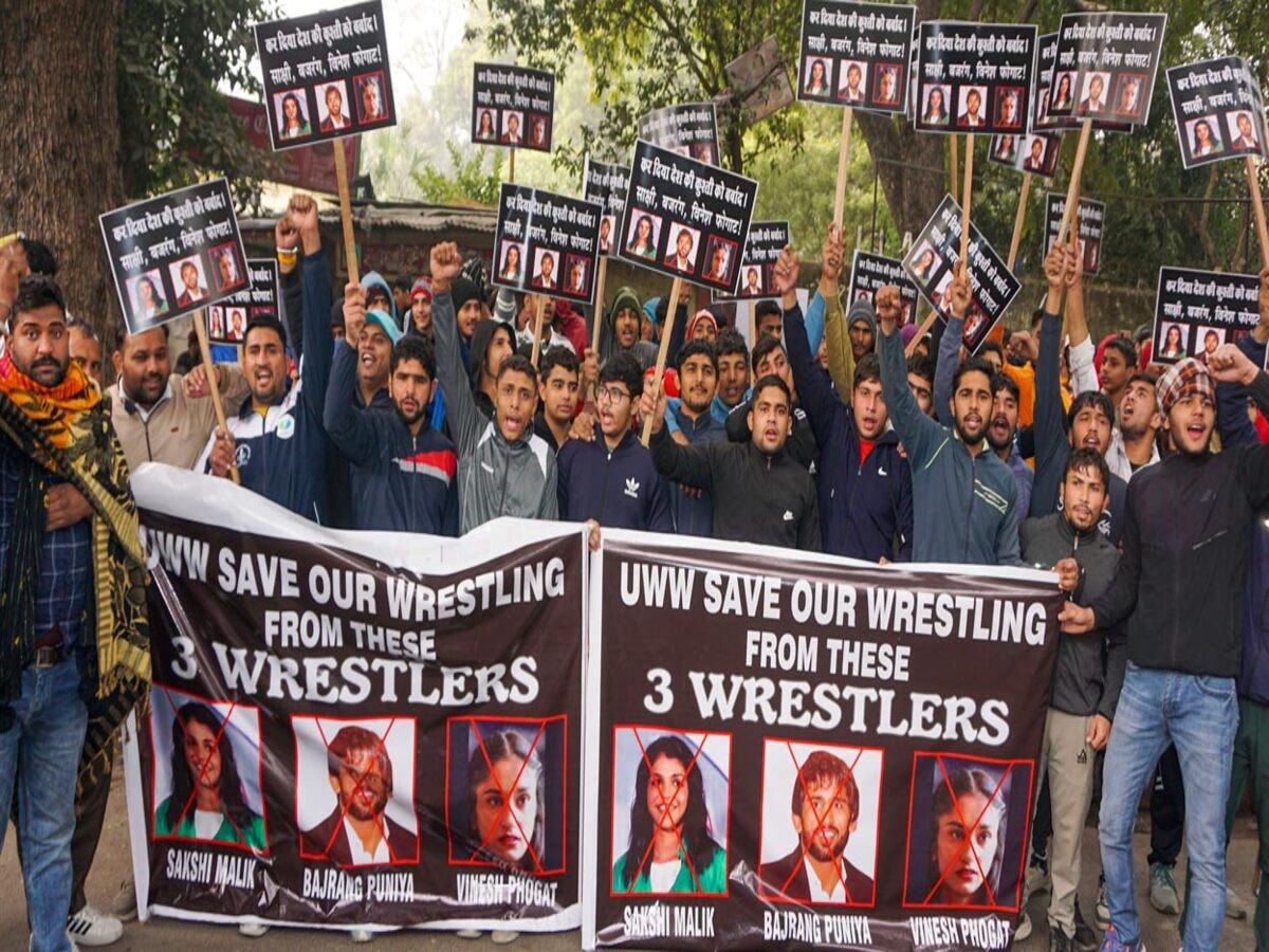 Wrestling Federation of India: ବରିଷ୍ଠଙ୍କ ବିରୋଧରେ ରାଜରାସ୍ତାକୁ ଓହ୍ଲାଇଲେ କନିଷ୍ଠ କୁସ୍ତିଯୋଦ୍ଧା