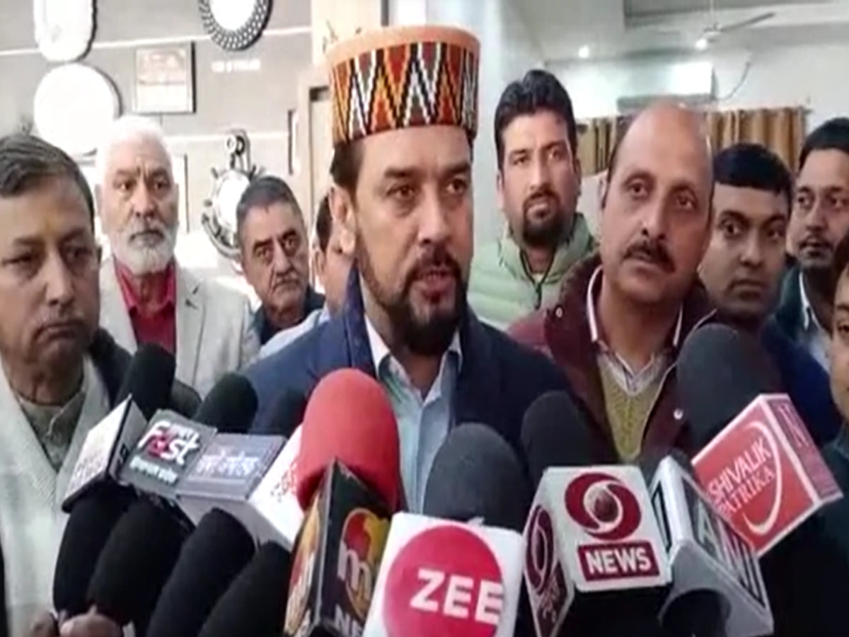 Anurag Thakur: सांसद खेल महाकुंभ 2.0 के समापन पर हमीरपुर पहुंचे अनुराग ठाकुर और पूर्व CM जयराम ठाकुर