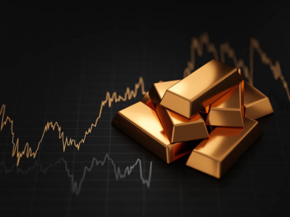 Gold Silver Price 4th January: आज गिरावट के साथ बाजार में कदम रखेगा सोना-चांदी, यह है लेटेस्ट प्राइस  