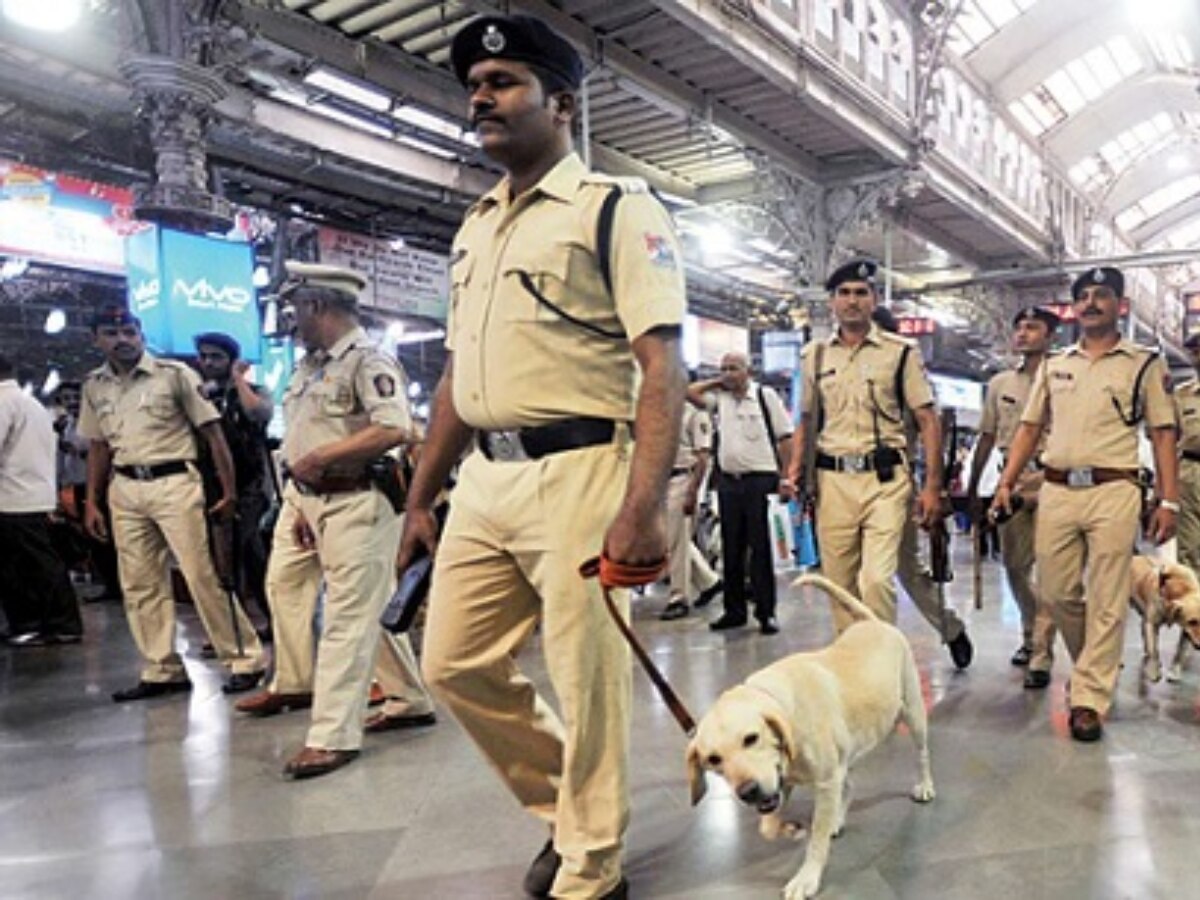 RPF ने कांस्टेबल और सब इंस्पेक्टर के 2,250 पदों पर निकाली बंपर भर्ती, जानें एलिजिबिलिटी व रजिस्ट्रेशन डिटेल