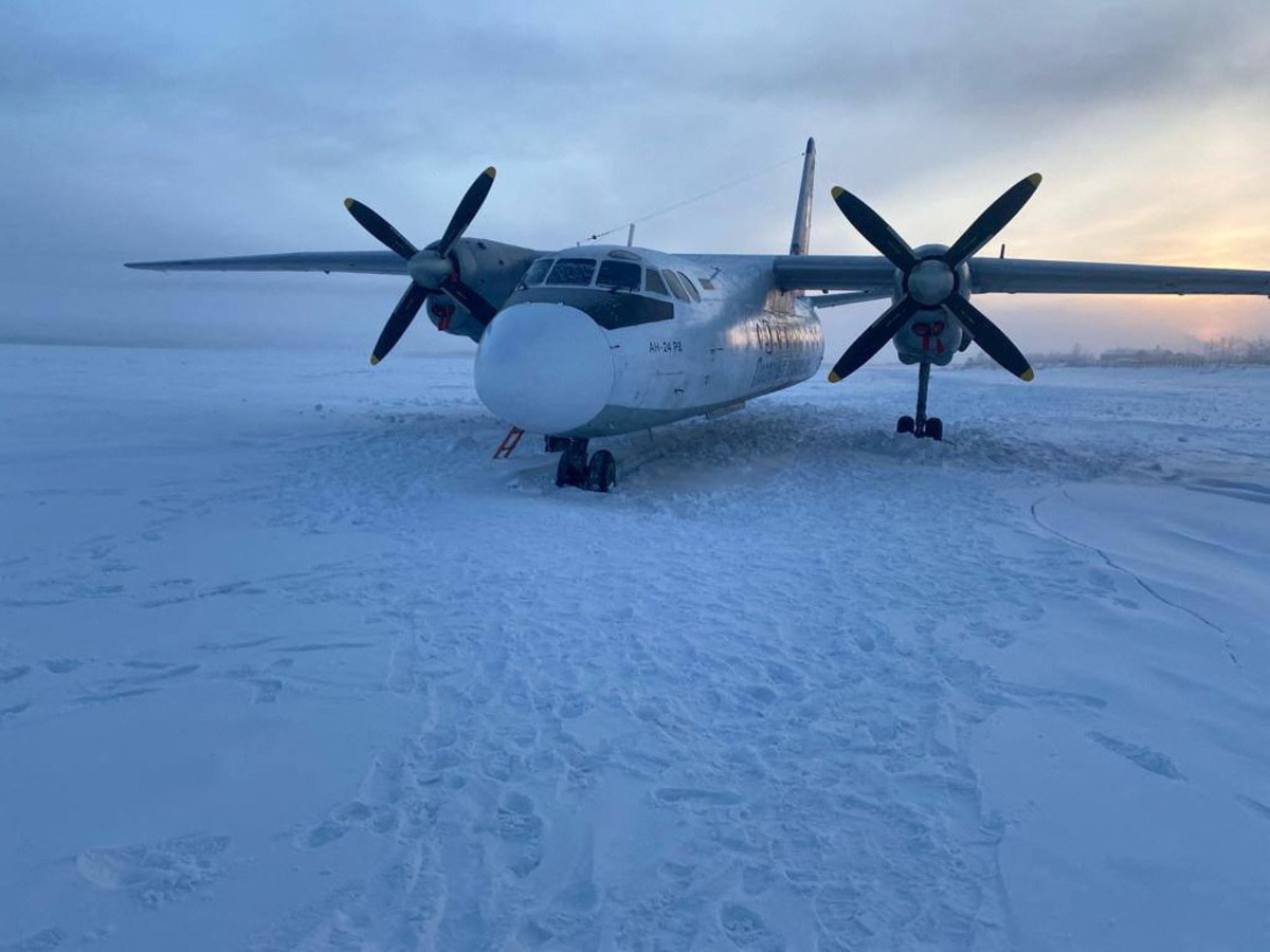 Russian Plane YAP217: ବିମାନ ବନ୍ଦର ବଦଳରେ ଏଠାରେ ବିମାନ ଅବତରଣ କରାଇଦେଲେ ପାଇଲଟ୍