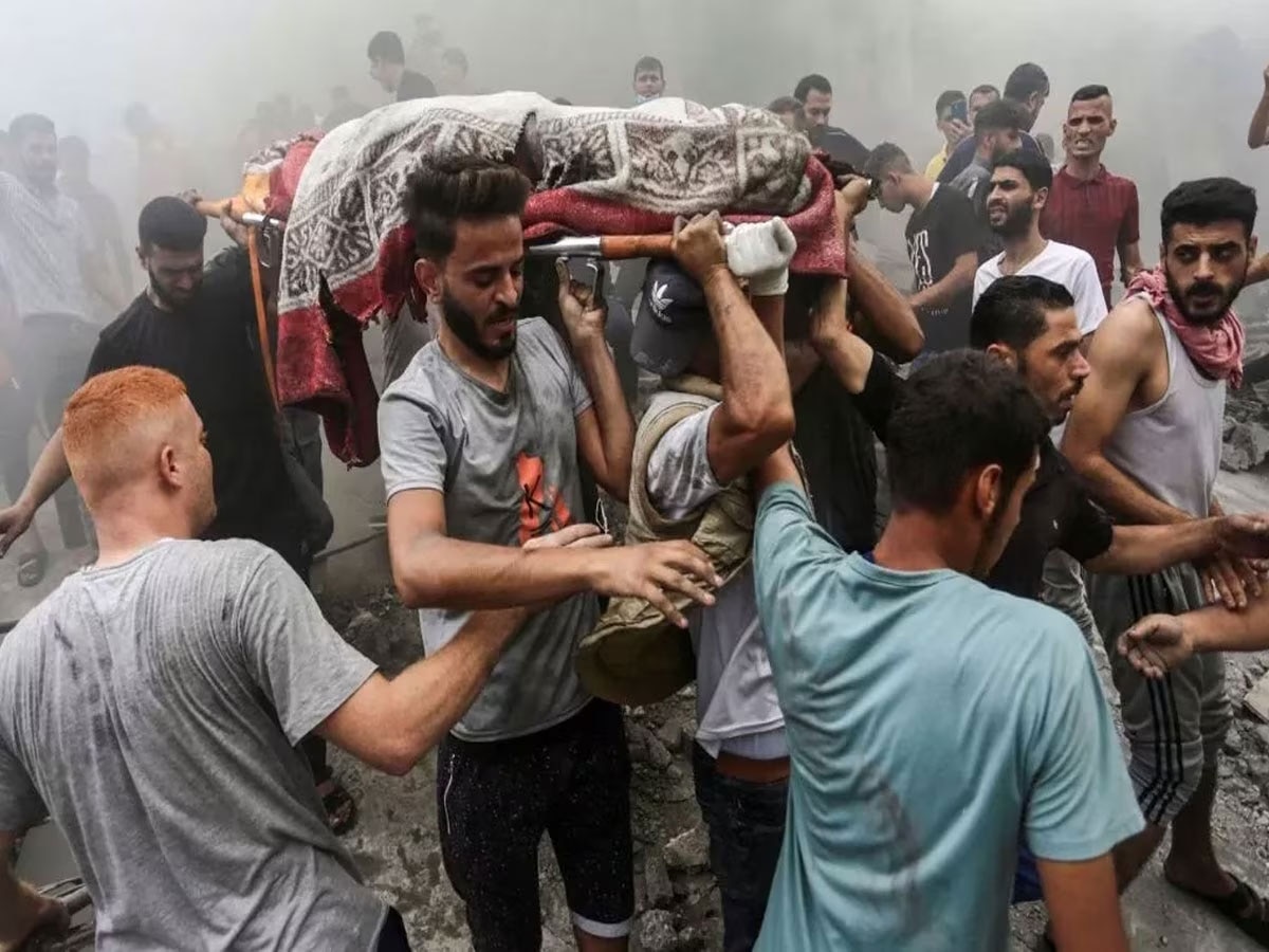 खान यूनिस में इसराइली सेना ने एक घर को बनाया निशाना; 13 लोगों की दर्दनाक मौत