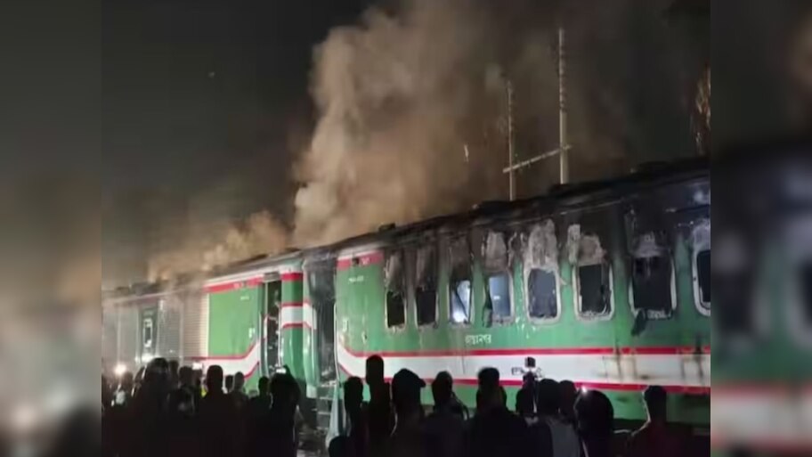 वोटिंग से पहले सरकार ने की बड़ी कार्रवाई; अपोजिशन पार्टी BNP नेता समेत 8 अरेस्ट