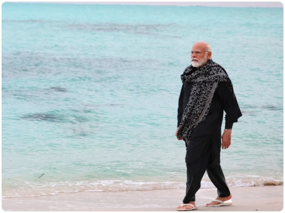 लक्षद्वीप जाकर पीएम मोदी ने खेला ऐसा दांव, सोशल मीडिया पर ट्रेंड होने लगा बायकॉट मालदीव