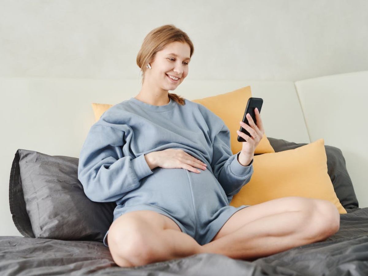 Mistakes To Avoid In Pregnancy: प्रेग्नंसी में बिल्कुल न करें ये 6 गलतियां, मिसकैरेज का बन सकती हैं कारण