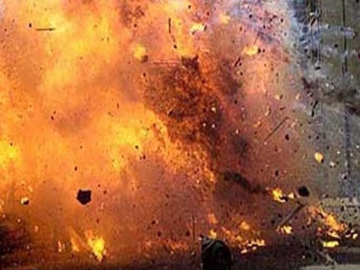 Pakistan Blast: धमाकों से फिर दहला पाकिस्तान; 5 पुलिस कर्मियों की शहादत, 22 घायल