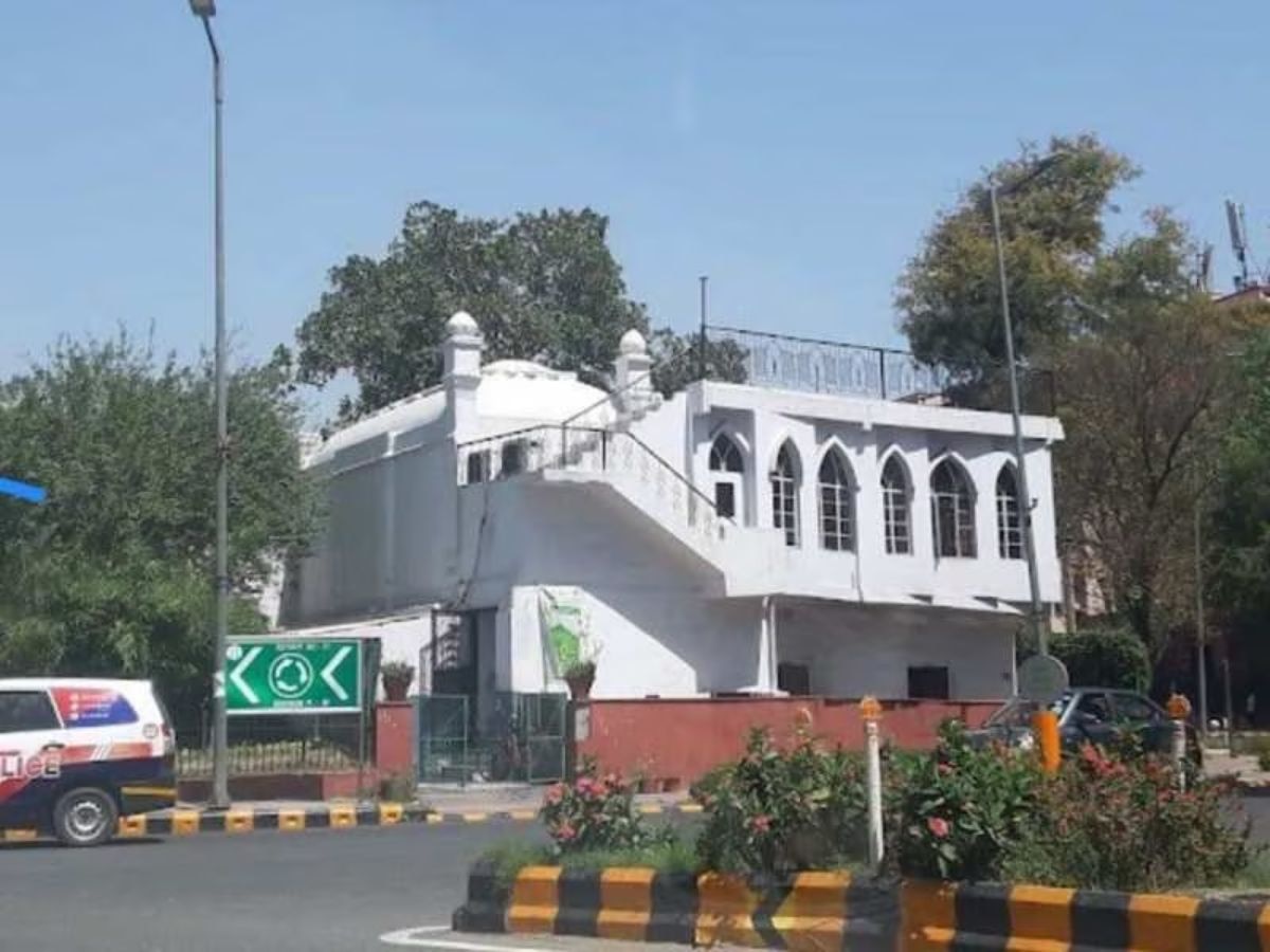 Sunehri Bagh Masjid