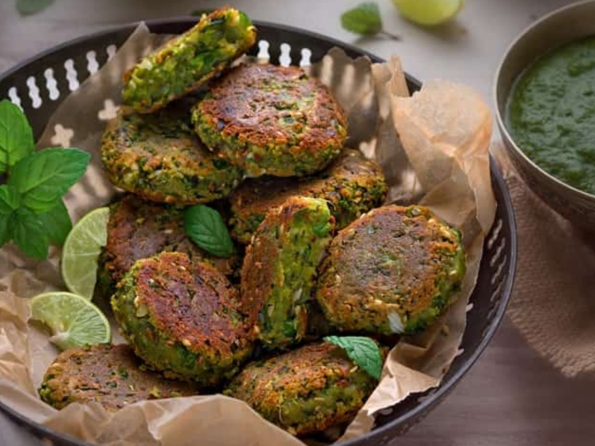 Matar Kabab: सर्दियों का मजा लेने नाश्ते में बनाएं टेस्टी मटर कबाब, ये रही रेसिपी