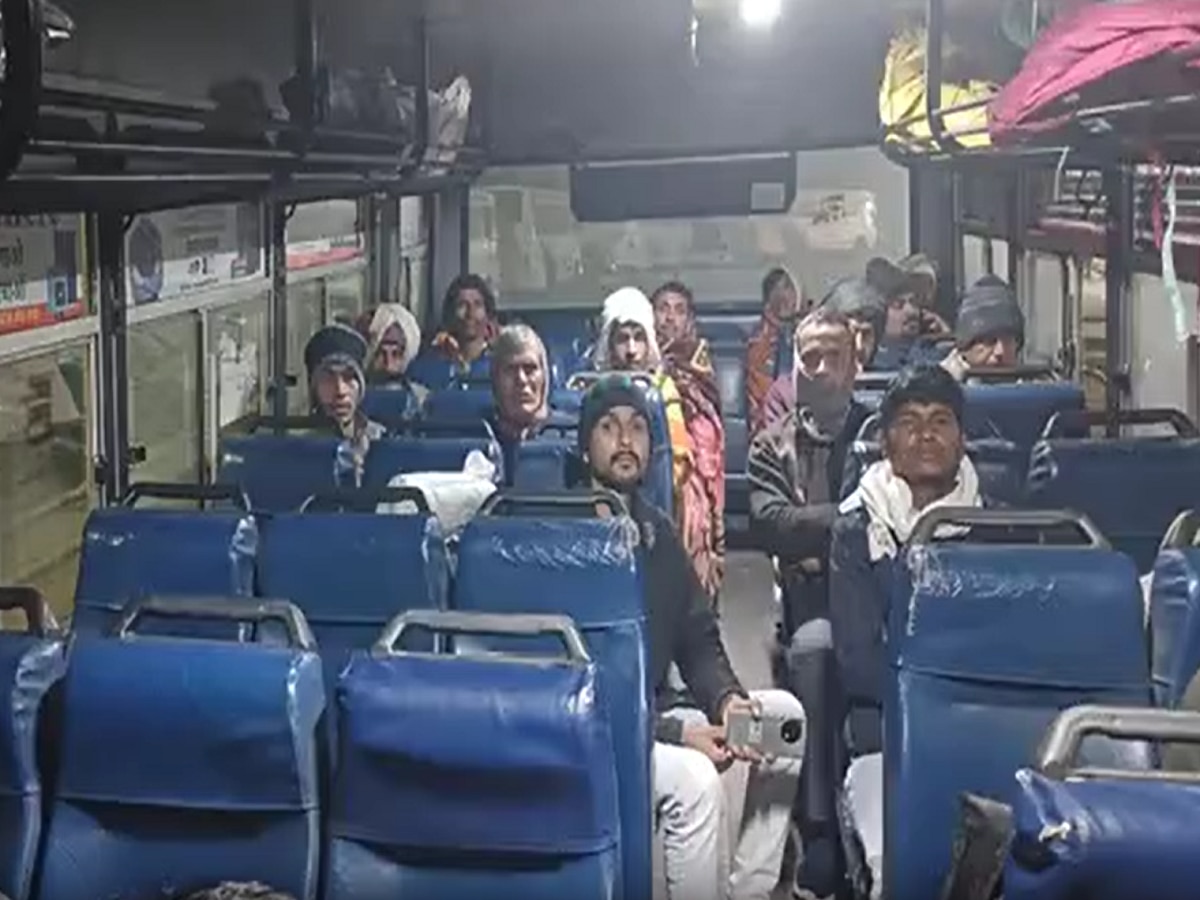 Chittorgarh News: सवारियों के लिए सिरदर्द बना रोडवेज बस का सफर, सर्द रात में बस स्टैंड पर बिताने पड़े कई घंटे