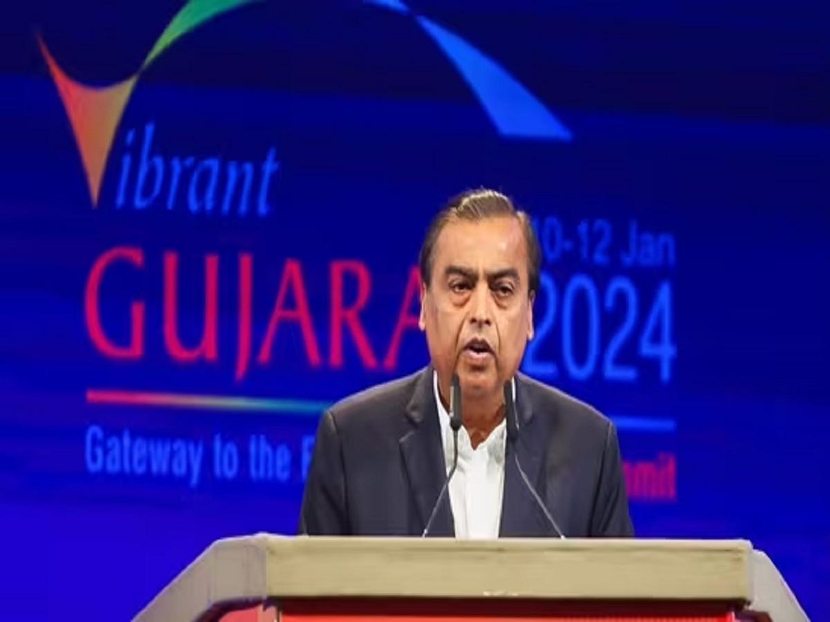 Vibrant Gujarat Summit: मुकेश अंबानी ने रिलायंस को बताया गुजराती फर्म, कहा- सबसे सफल PM हैं मोदी