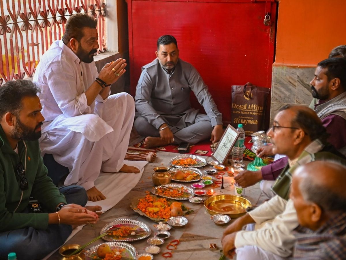 पूर्वजों की आत्मा की शांति के लिए गया पहुंचे Sanjay Dutt, 'राम मंदिर' पर कही ये बात 