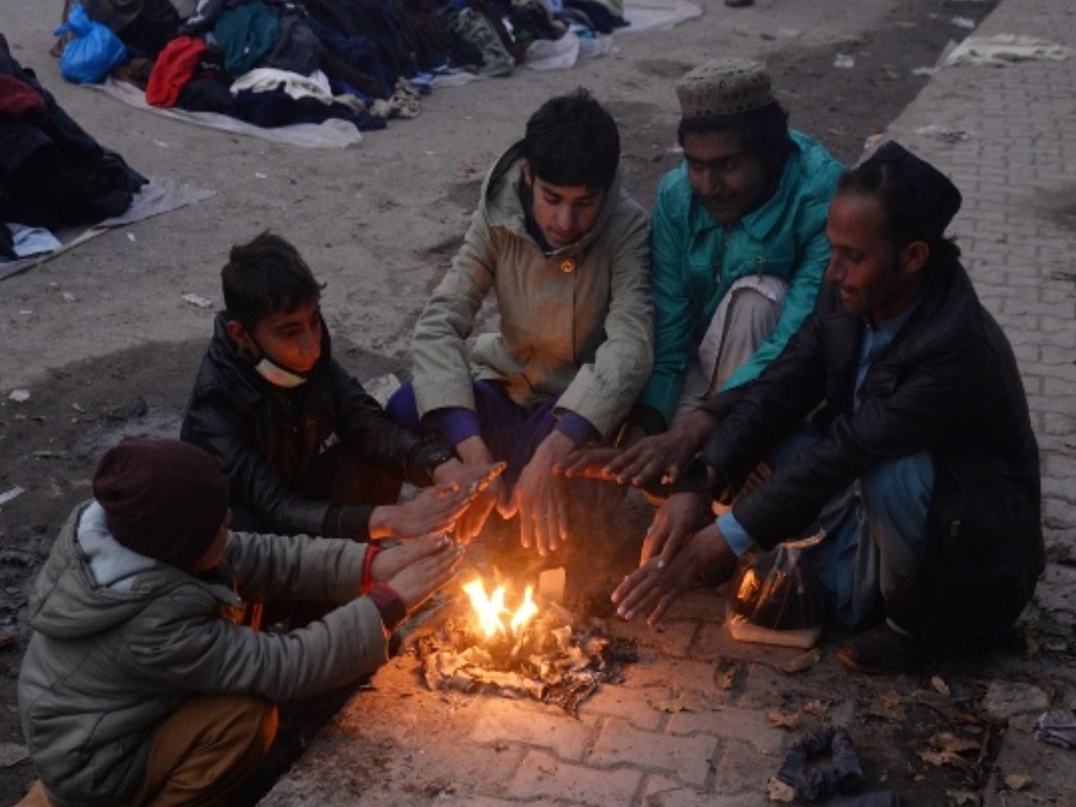 Pakistan Winter: सर्दी का ऐसा सितम! पाकिस्तान में 10 दिन में गई 36 बच्चों की जान...