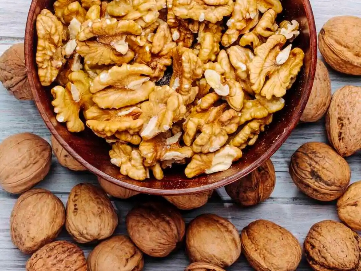 भीगे हुए अखरोट