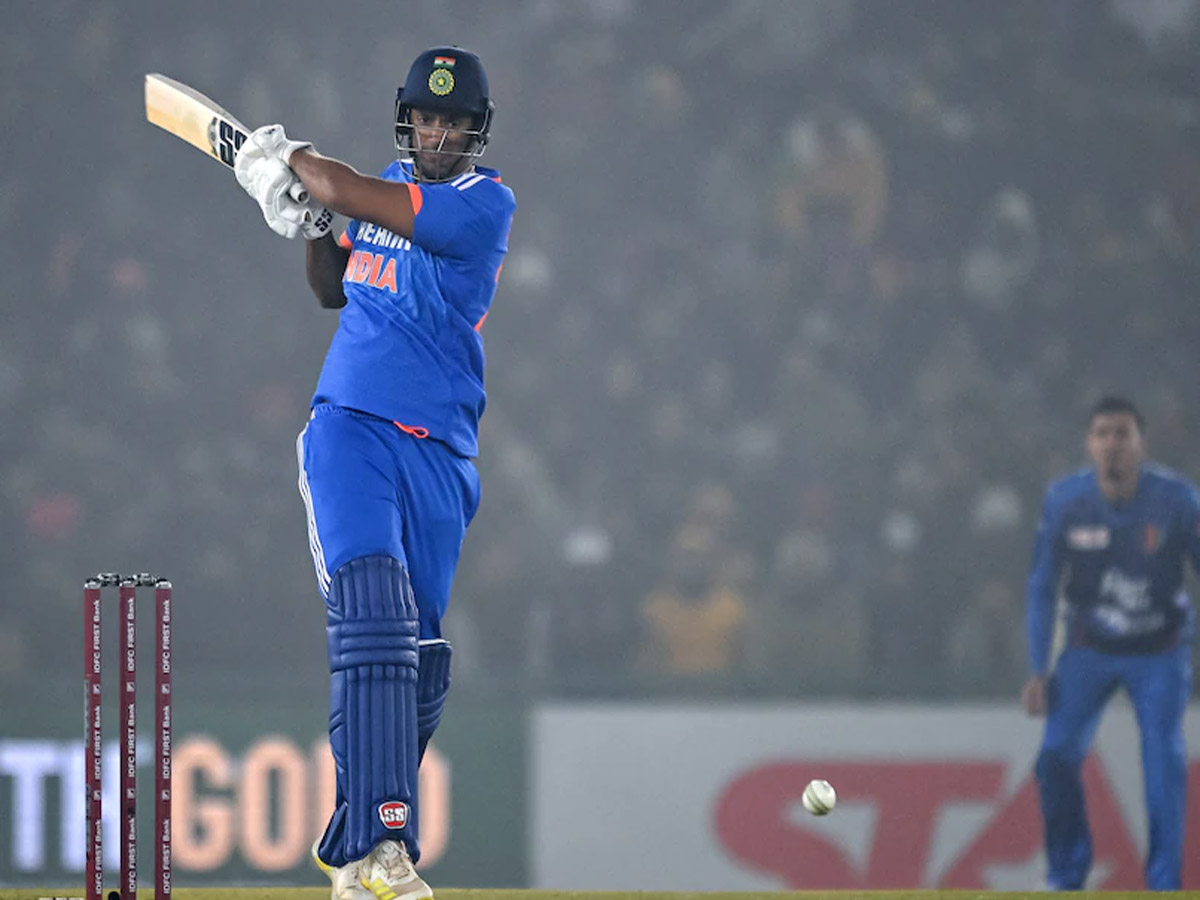 IND vs AFG T20: मैच के बाद रोहित शर्मा ने शिवम दुबे से कर दिया बड़ा वादा, प्रदर्शन से हुए बेहद इंप्रेस IND vs AFG T20: मैच के बाद रोहित शर्मा ने शिवम दुबे से कर दिया बड़ा वादा, प्रदर्शन से हुए बेहद इंप्रेस