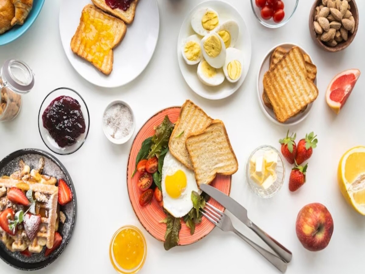 Breakfast Tips: सुबह को आपके नाश्ते में क्या होना चाहिए? हमेशा रहेंगी हेल्दी
