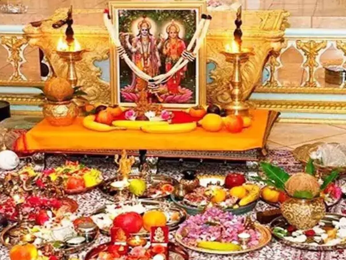 Puja Path Niyam: घर के मंदिर के पास रखी ये चीजें, खिंची चली आएंगी धनलक्ष्‍मी