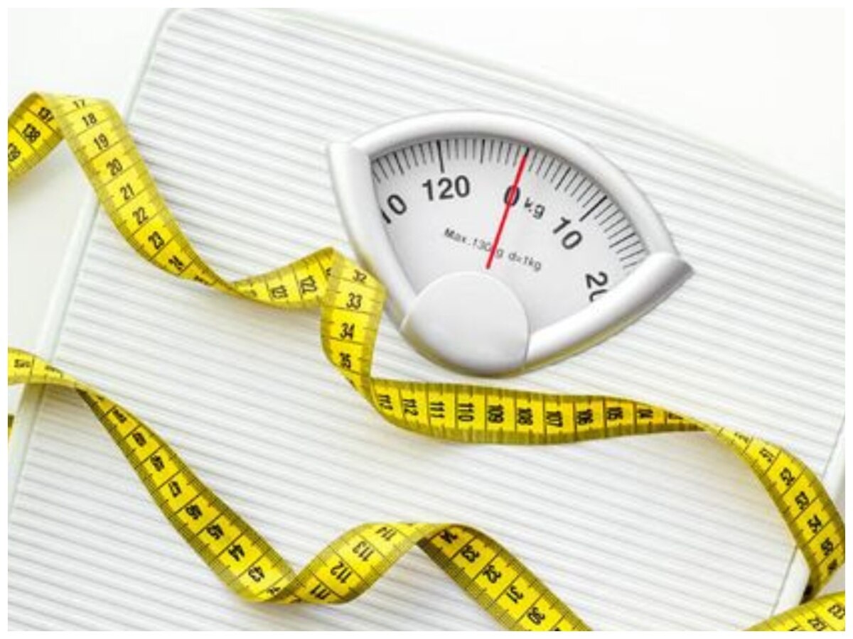 बढ़ रहा है आपका वजन तो हल्के में न लें; कैंसर का रिश्तेदार है मोटापा!
