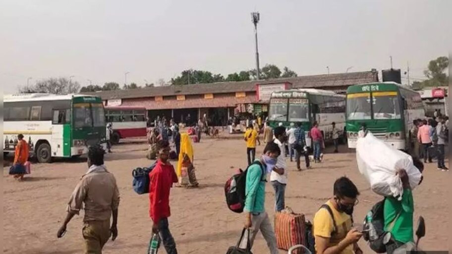 Kanpur Jhakarkati Bus Stand shifted to outer area of city traffic jam ...