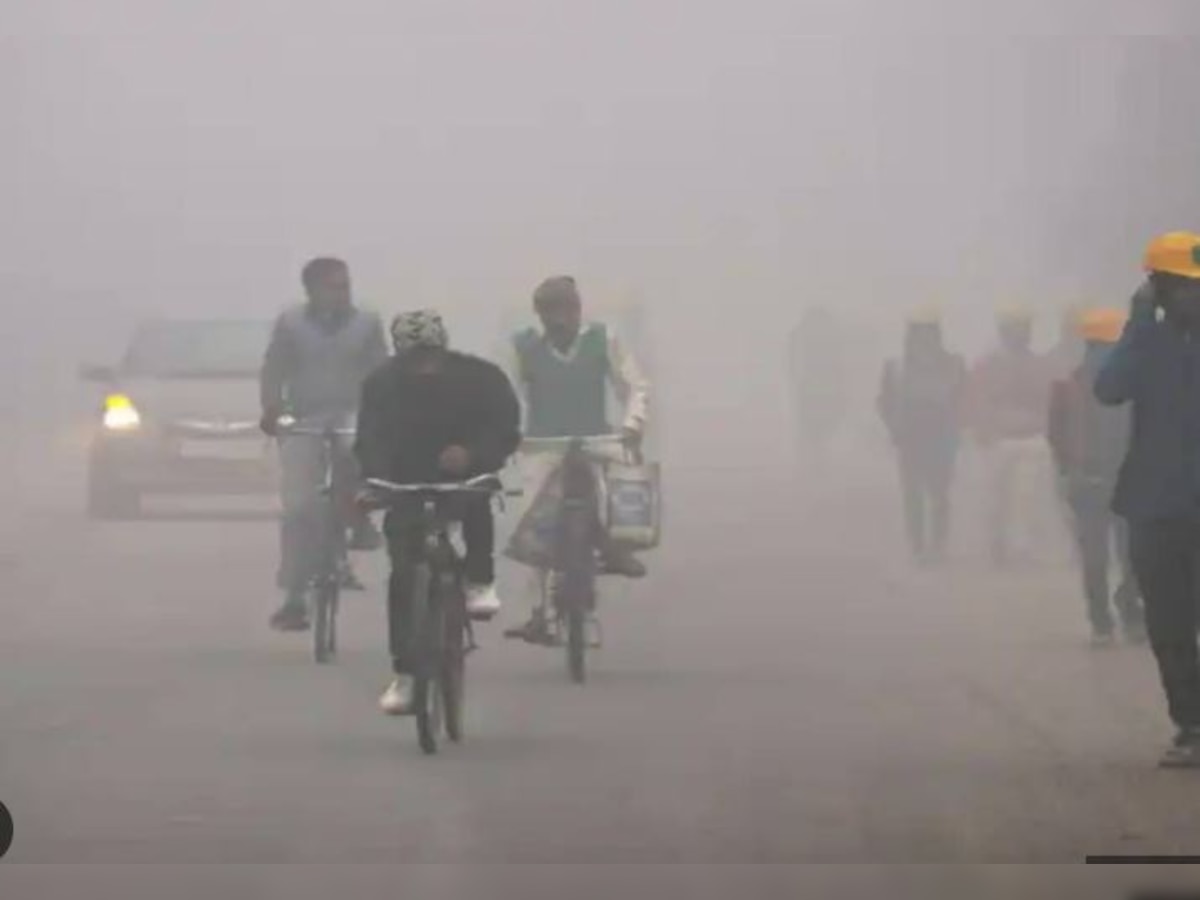 UP Weather update : नोएडा से लेकर सीतापुर तक ठंड का रेड अलर्ट, मेरठ में पारा 2.9 के नीचे पहुंचा