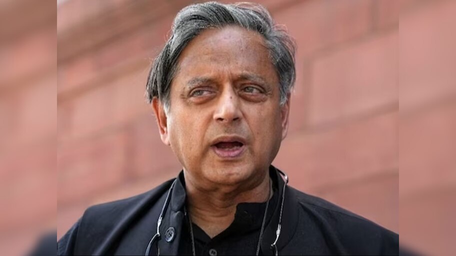 कांग्रेस सांसद ने PM मोदी से क्यों कहा मालदीव से हो जाए 'सावधान'; चीन से जुड़ा है मामला