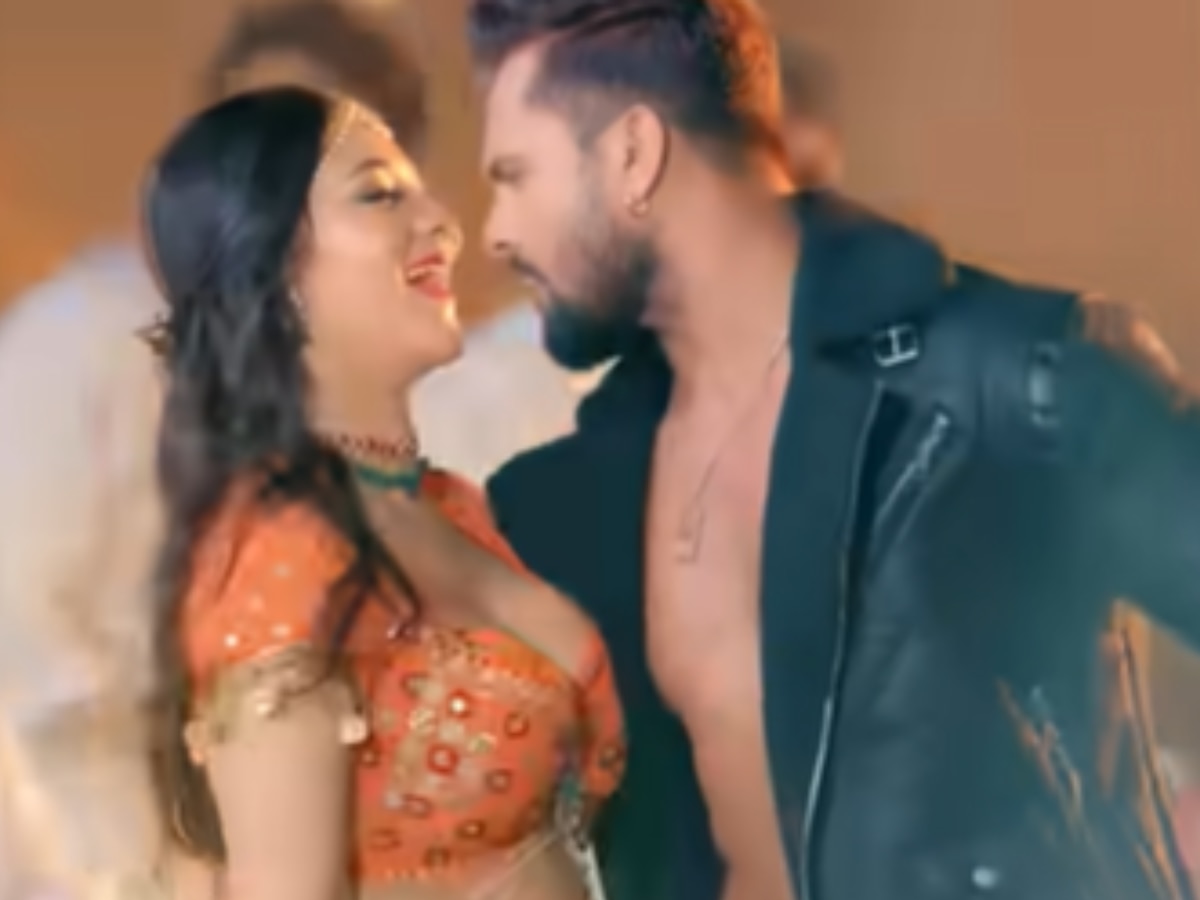 Bhojpuri song: नम्रता मल्ला के बेली डांस पर लट्टू हुए खेसारी, इंटरनेट पर गर्दा उड़ा रहा नया गाना 'कमर के कमाई'