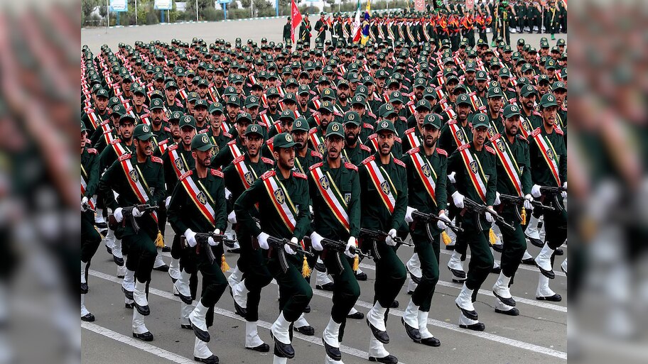 Iran Attack Mossad: इजराइल की खूफिया एंजेसी के ऑफिस पर मिसाइल से हमला, इस देश ने ली जिम्मेदारी
