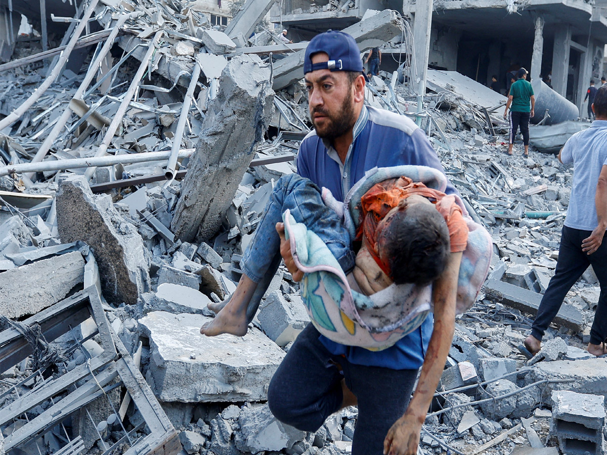 Israel Attack on Khan Younis: मदद पहुंचने से पहले इजराइल ने तेज किए हमले, 6 फिलिस्तीनी लड़ाके हलाक Israel Attack on Khan Younis: मदद पहुंचने से पहले इजराइल ने तेज किए हमले, 6 फिलिस्तीनी लड़ाके हलाक