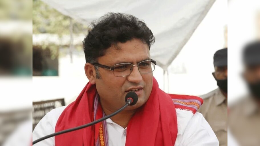 लोकसभा चुनाव से पहले हरियाणा में अरविंद केजरीवाल को लगा बड़ा झटका, अशोक तंवर ने पार्टी से दिया इस्तीफा