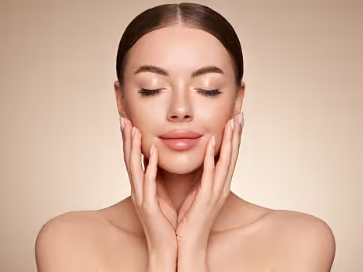 Lemon Tea Benefits: इम्यून सिस्टम को मजबूत रखने के लिए रोजाना पिएं लेमन टी, मिलेंगे 5 बड़े फायदे.... 12 चमकती-दमकाती स्किन