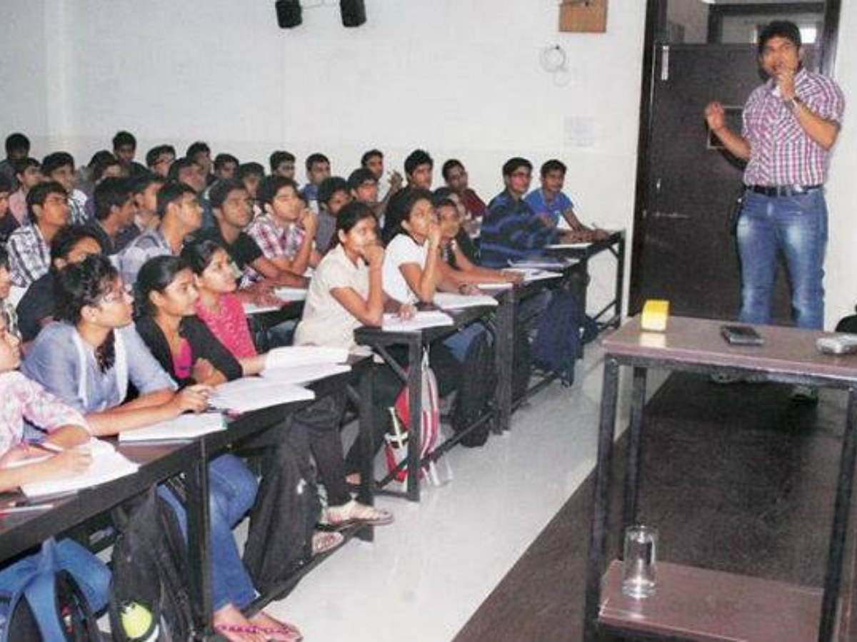 Guidlines for Coaching: 16 से कम उम्र वालों को प्रवेश नहीं, जानें बीच में कोर्स छोड़ा तो मिलेगी फीस?