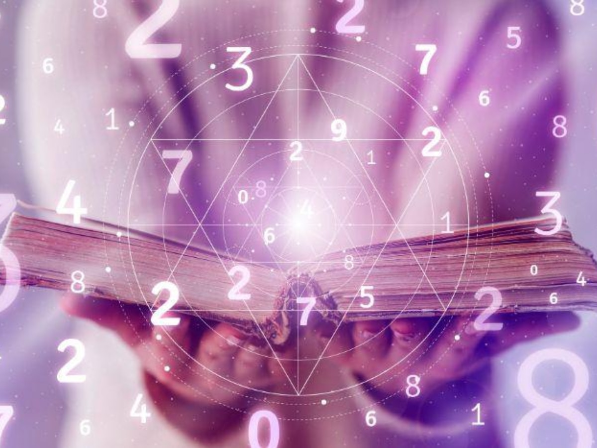 Numerology: इस दिन पैदा हुए लोगों का चमकेगा भाग्य, जानिए 19 जनवरी का अंक राशिफल