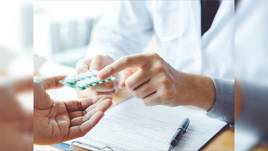 Antibiotics: ବିନା ପ୍ରେସକ୍ରିପସନରେ ଆଣ୍ଟିବାୟୋଟିକ୍ ମନା !