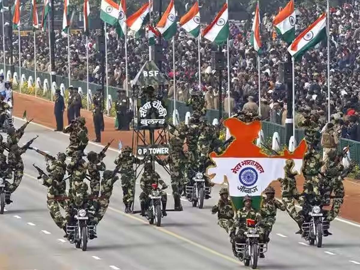 75th Republic Day Parade: सामने से बैठकर आप भी देख सकते हैं गणतंत्र दिवस की परेड, खरीदनी होती है इतने की टिकट