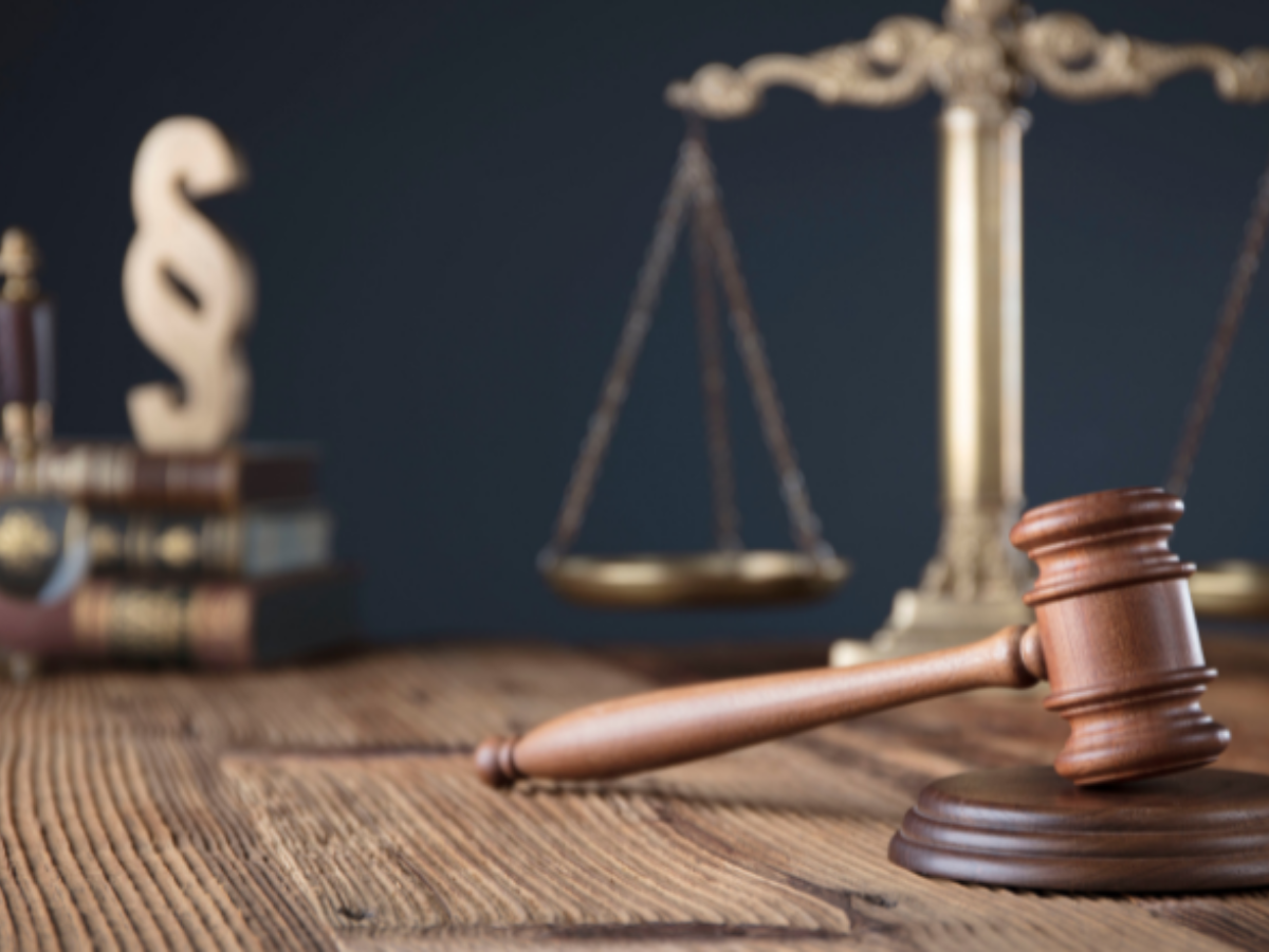 पत्नी भले ही नौकरी करे, बच्चों के भरण-पोषण की जिम्मेदारी पिता की भी: झारखंड HC