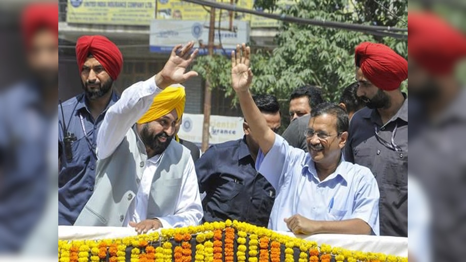 अरविंद केजरीवाल ने गोवा के लोगों से 'इंडिया' के लिए वोट करने की अपील, साथ में पंजाब CM भी मौजूद  